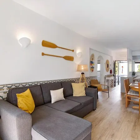 Апартаменты Blue Wave Escape -t1 Perto Da Com Varanda *